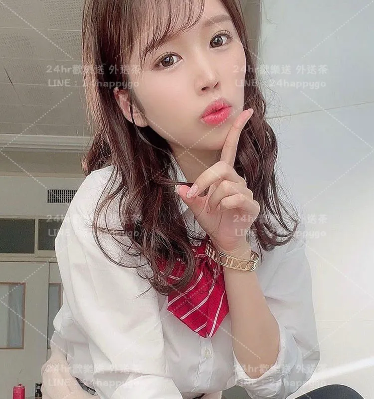台北外送茶 新井里真23 / 157 / 42 / E
